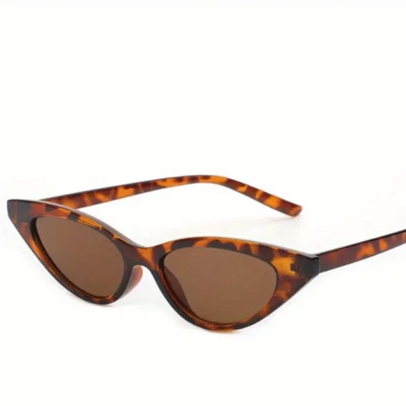 Accessories - Women's Cat Eye Tortoise Retro Y2K Sunglasses New
